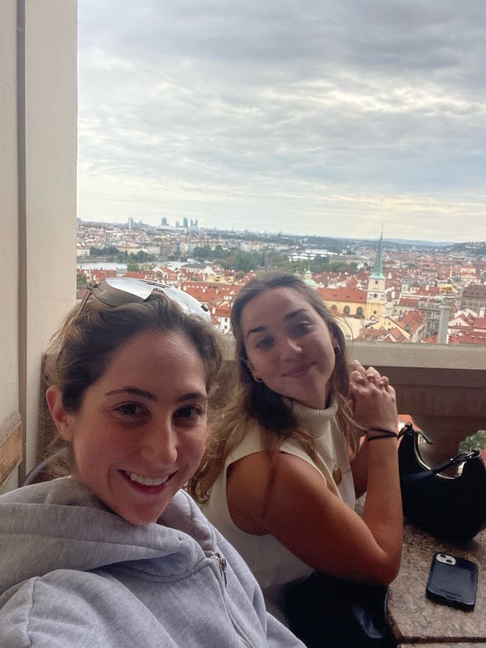 prague students study abroad selfie