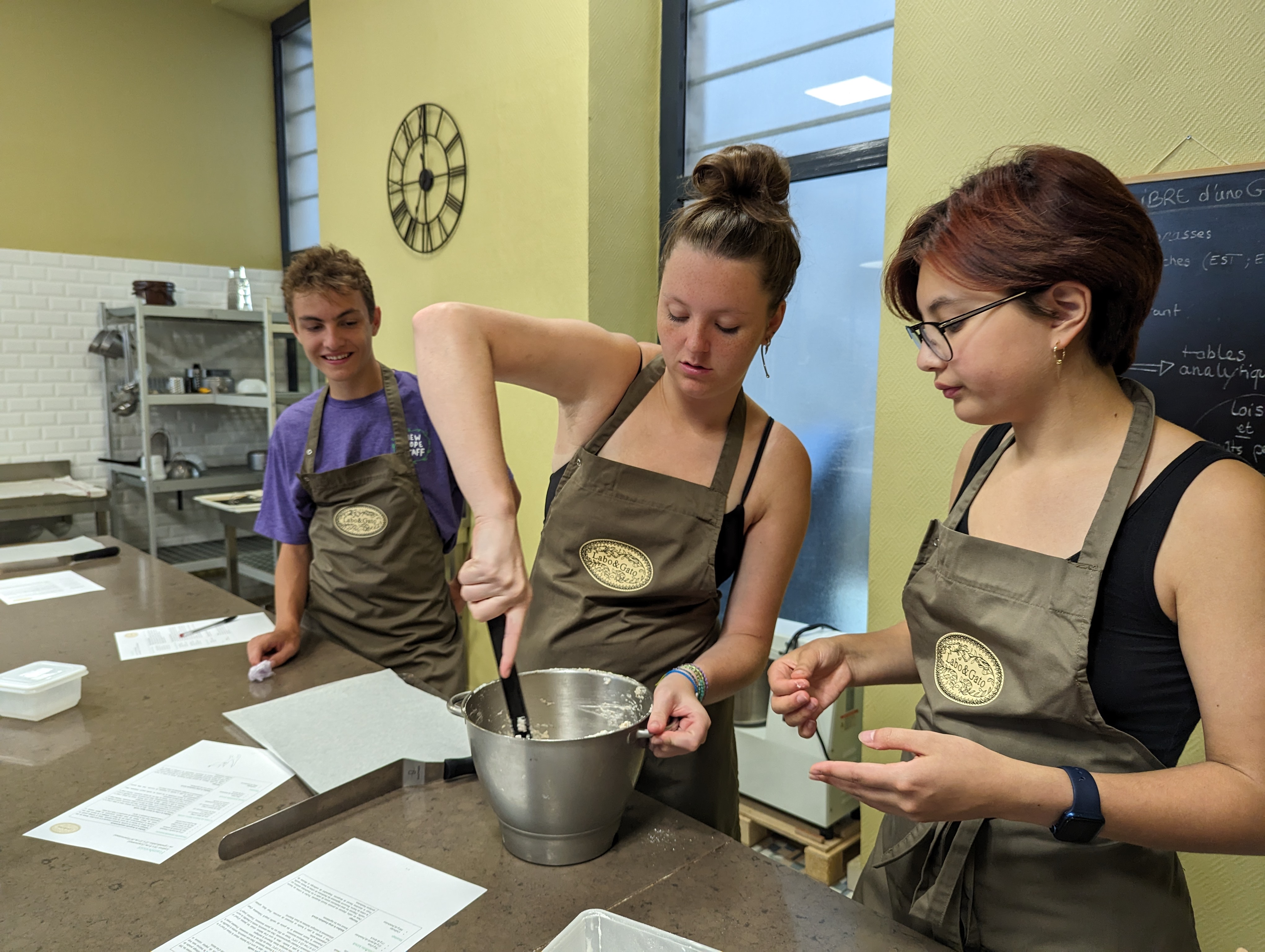 Work tables - Baking and Cooking