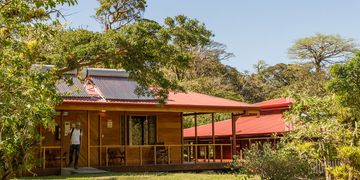 monteverde ciee campus rainforest buildings