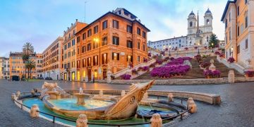 downtown rome spanish steps fountain