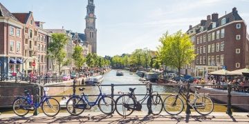 canal amsterdam netherlands bikes