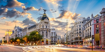 Madrid calle gran via stree sunrise