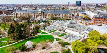 copenhagen-municipal-hospital-botanical-gardens-skyline