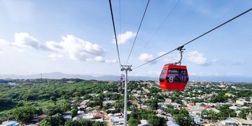 santiago dr cable car view