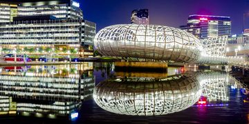 melbourne-webb-bridge-night