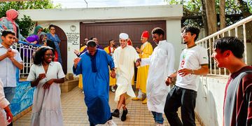 rabat-students-dancing