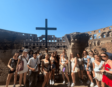 Students visiting the Colosseum