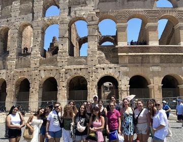Students outside the Colosseum