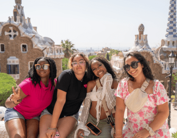 Chisom, Zaraya, Milani and Neke in Parc Güell.