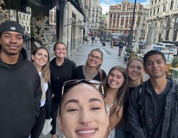 study abroad student group madrid