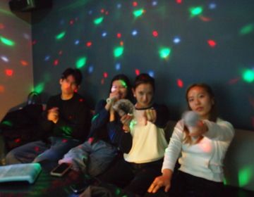 students abroad karaoke room