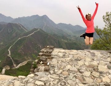 girl great wall jump