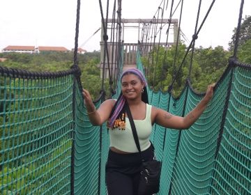 legon ghana rope bridge girl