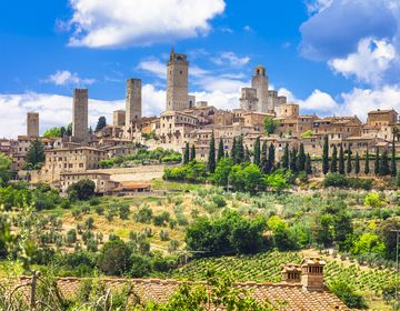 San Gimignano Florence Italy.jpg