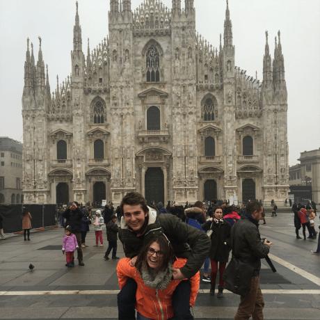 rainy day piggyback study abroad students milan