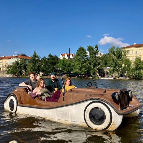 prague shoe boat ride