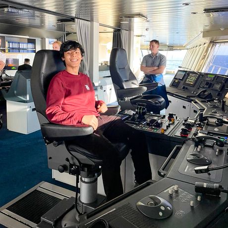 tallinn boy pilothouse tour