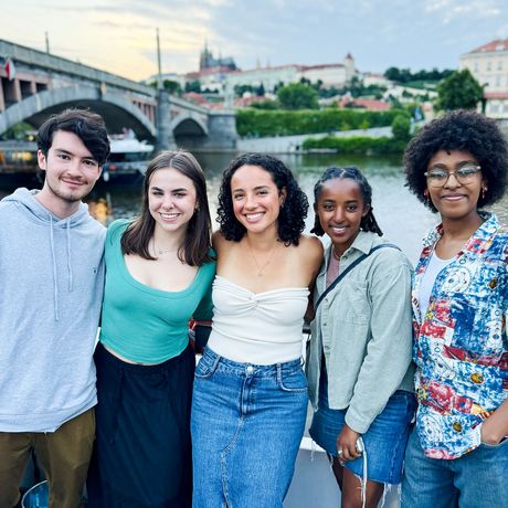 prague-students-posing-vlata-river