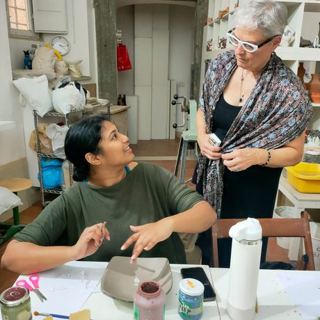 rome-student-teacher-pottery