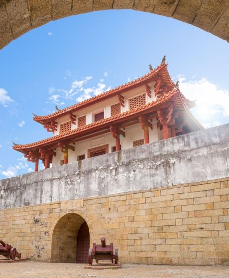 taiwan wall city building red temple