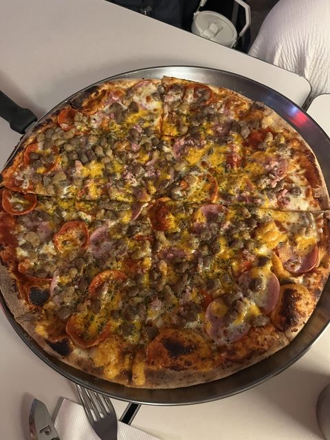 meat lover's pizza