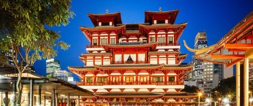 temple in singapore at night