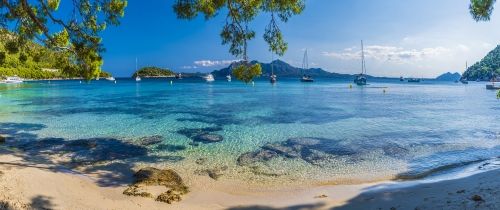 clear water ocean palma spain