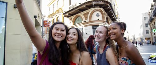 hssa seville girls taking selfie in the street