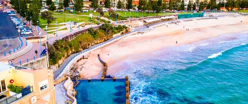 sydney coogee beach