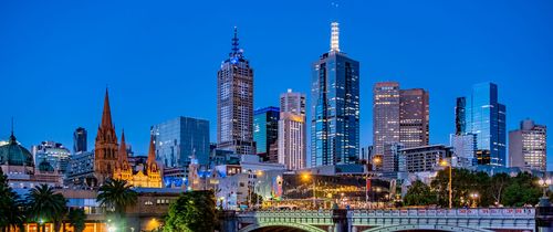 melbourne-skyline-yarra-river-dusk