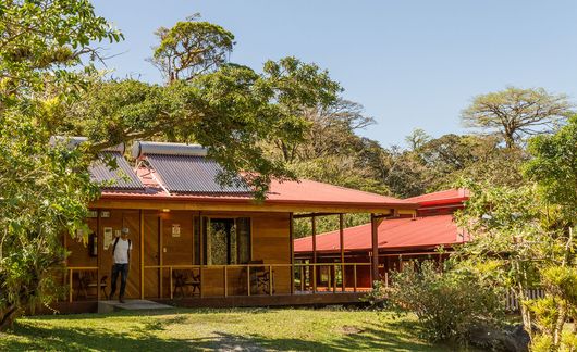 monteverde ciee campus rainforest buildings