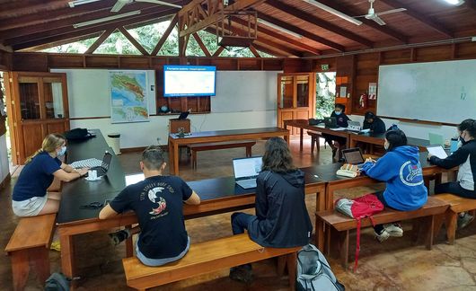 ciee costa rica classroom with students