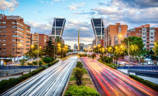 madrid kio towers busy traffic