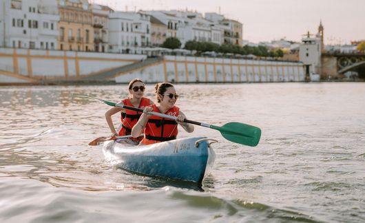 seville_kayaking-guadalquivir-river.jpg