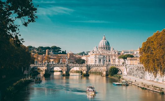 rome-river-bridge-boat-basilica