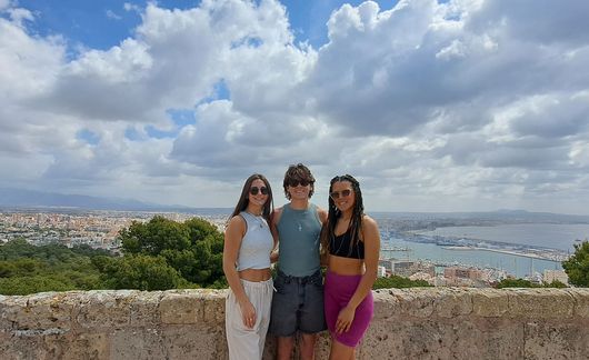 palma students abroad sunny day hike