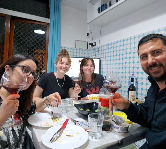 rome-housing-homestay-dinner