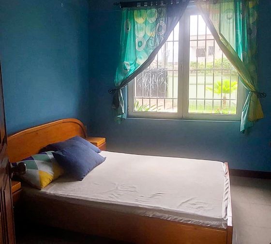 legon-housing-25-standard-homestay-bedroom