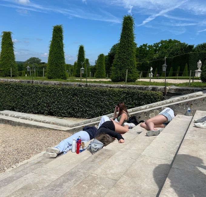 Students napping at Versailles