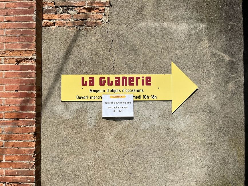 Sign for La Glanerie