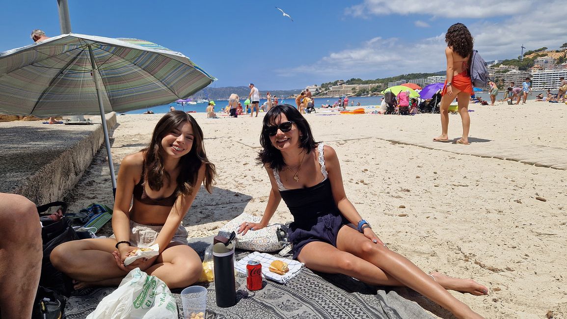 High school student on the beach with host family in Palma de Mallorca