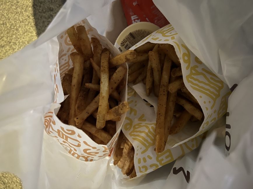 mom's touch fries (it's a lot, i know-- they messed up my order so they gave me more fries for free)