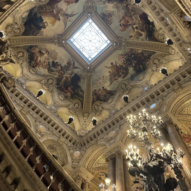 ceiling abroad building skylight