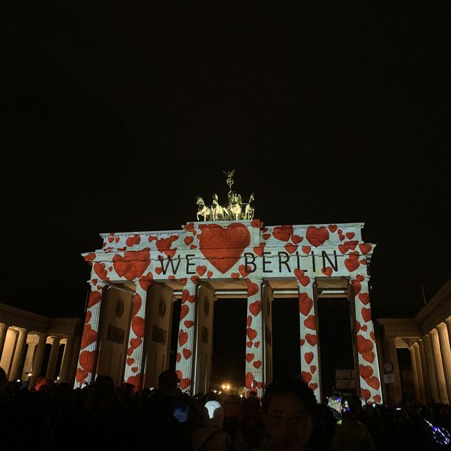 love berlin sign abroad monument