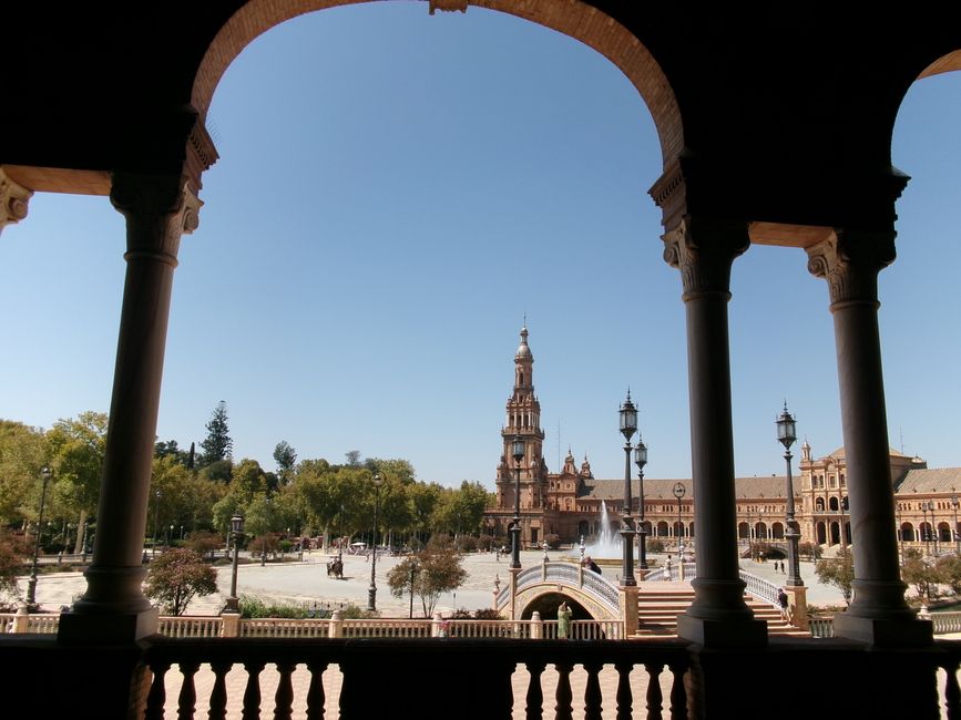 seville downtown famous landmark