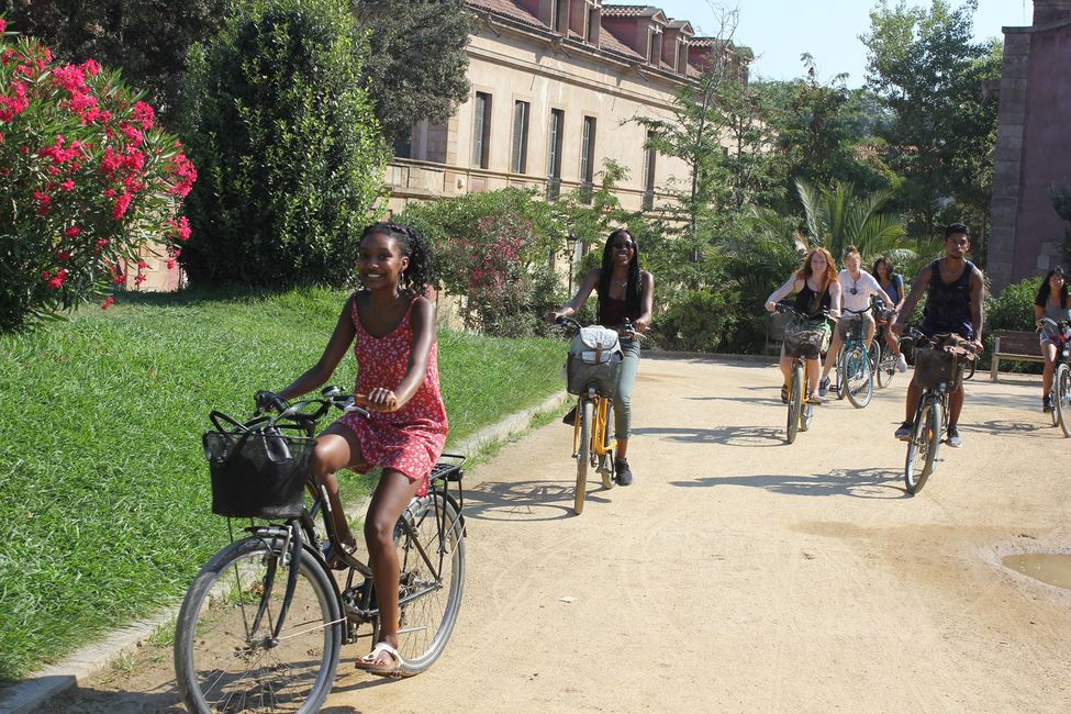 biking-at-ciutadella-park-in-barcelona.jpg
