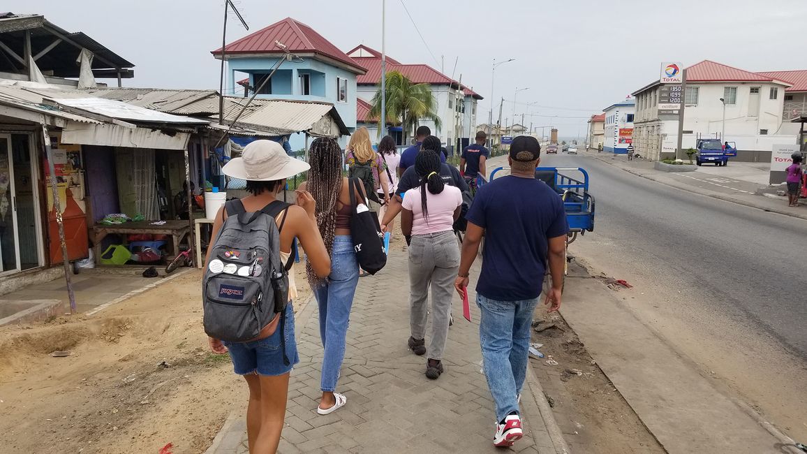 legon-pax-walking-the-streets-of-jamestown-as-a-part-of-their-accra-city-tour.jpg