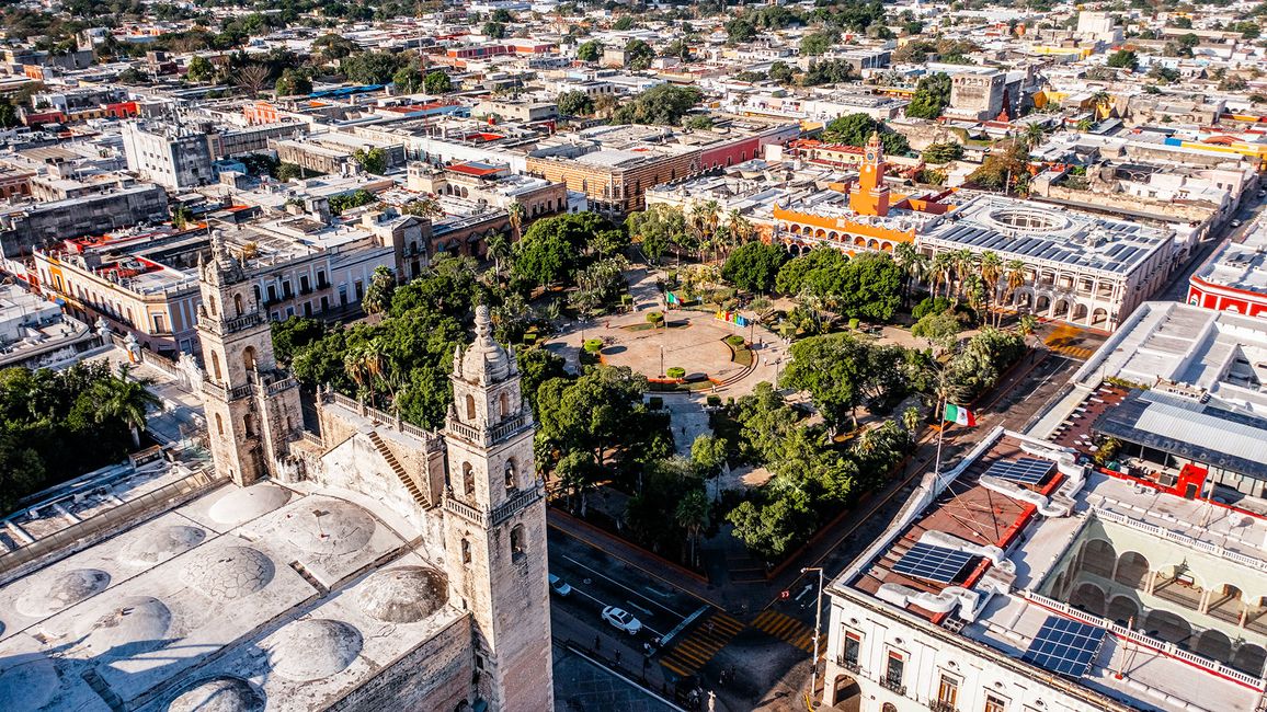 yucatan plaza grande merida