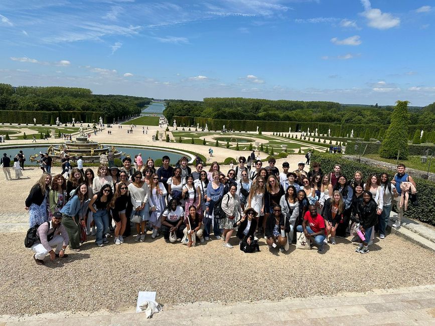 HSSA students posing as a group at Versailles in Paris