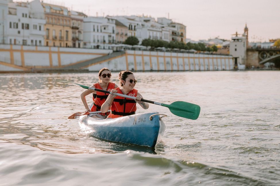 seville_kayaking-guadalquivir-river.jpg